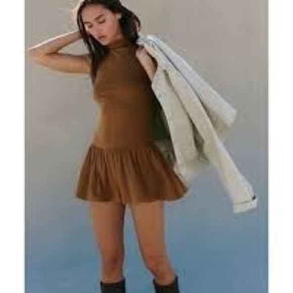 Free People Dresses & Skirts - Good Feels Drop-Waist Mini Bronze Sufar SOLD OUT ONLINE